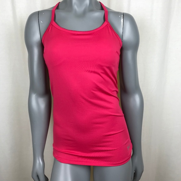 Under Armour Tops - UNder Armour Women’s UA Form Cardio Tank Small